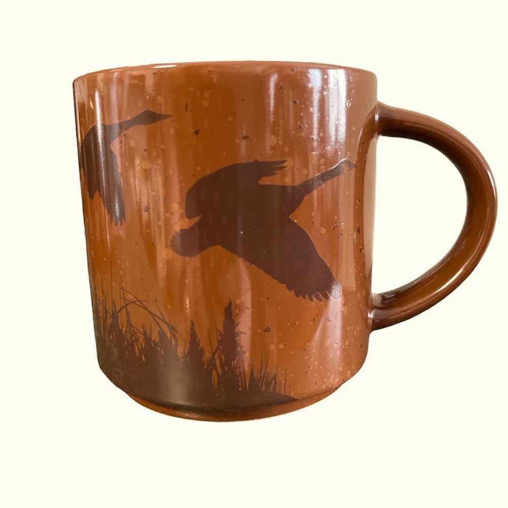 Tim Hortons 2017 Limited edition Geese brown and blue stackable mug
